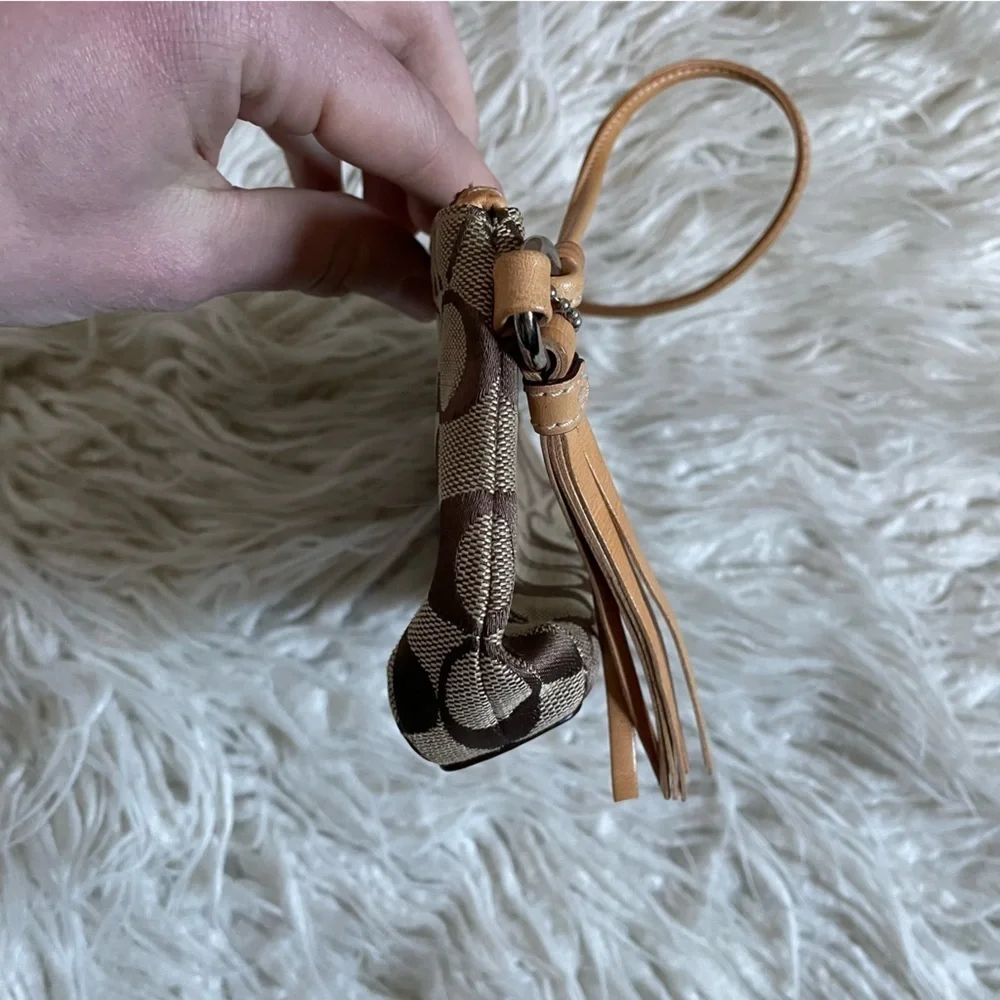 Coach wristlet bag